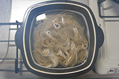 茹で上がった蕎麦